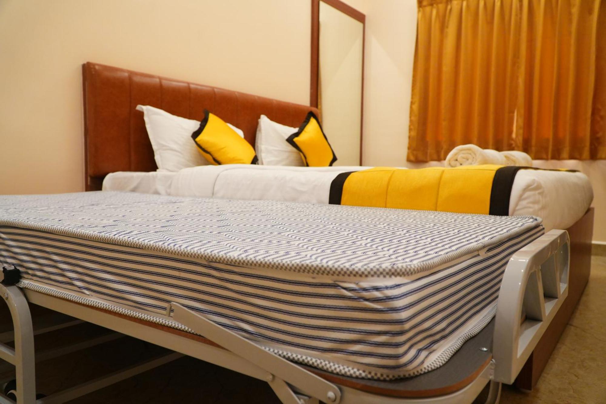 Uj Pallazzio - Business Class Luxury Hotel Тируваннамалай Экстерьер фото