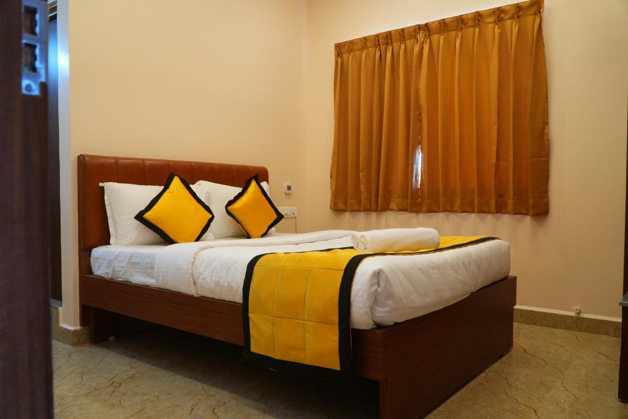 Uj Pallazzio - Business Class Luxury Hotel Тируваннамалай Экстерьер фото